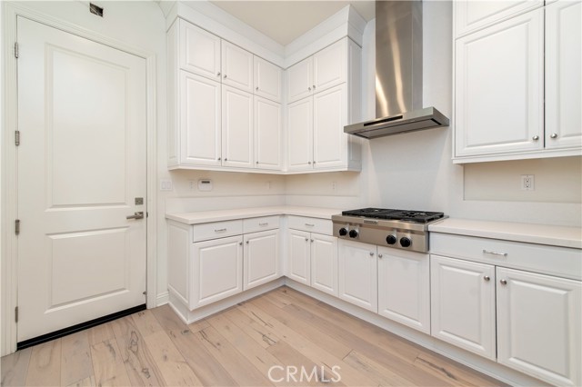 MLS #OC25196136 image #17