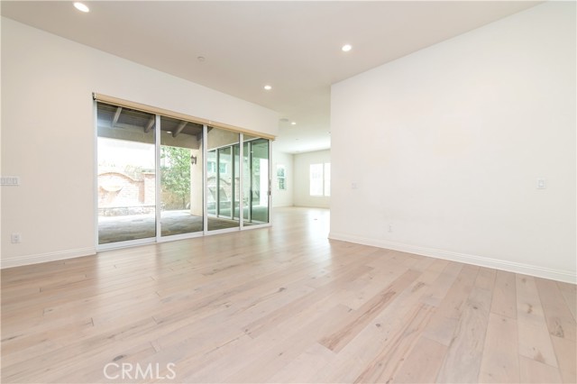 MLS #OC25196136 image #19