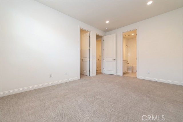 MLS #OC25196136 image #27