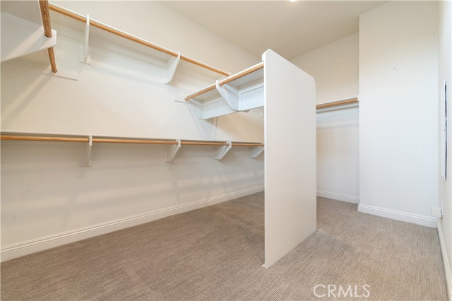 MLS #OC25196136 image #33