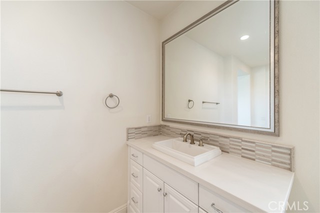 MLS #OC25196136 image #41