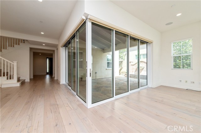 MLS #OC25196136 image #7