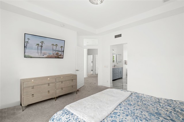 MLS #OC25196245 image #13