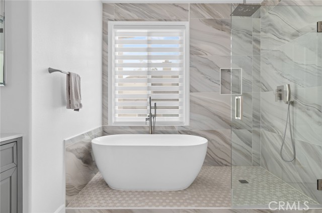 MLS #OC25196245 image #15