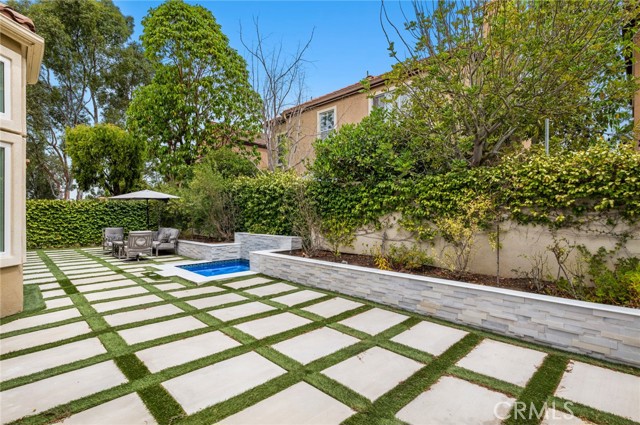 MLS #OC25196245 image #23