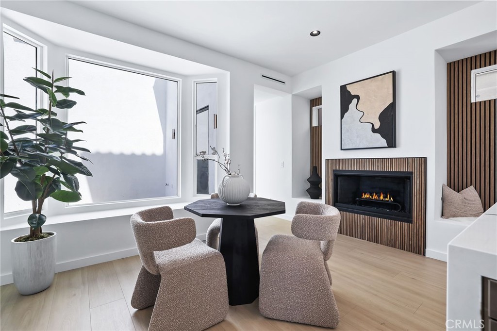 MLS #OC25196392 image #11