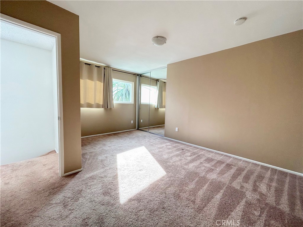 MLS #OC25196431 image #13