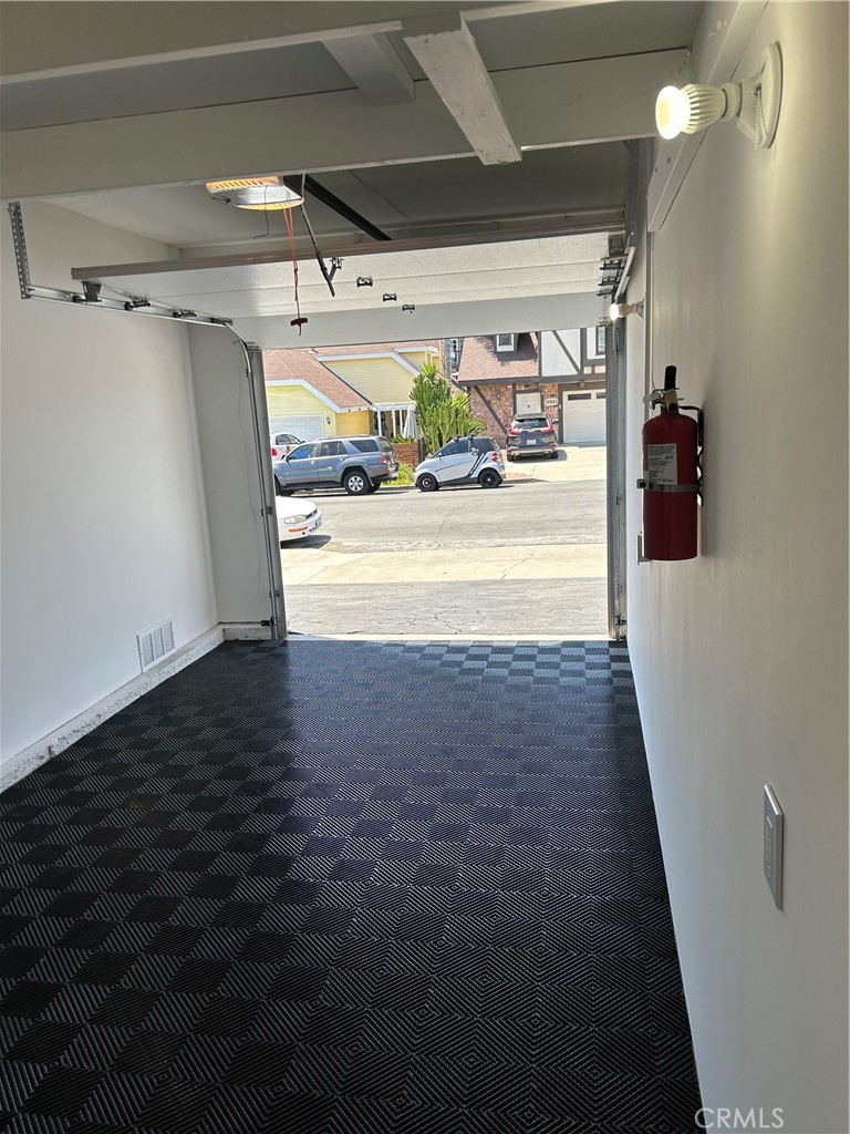 MLS #OC25196431 image #21