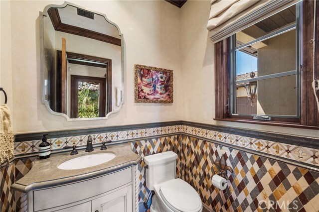 MLS #OC25196571 image #32