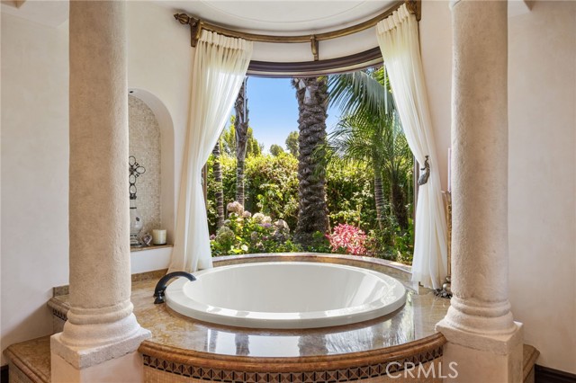 MLS #OC25196571 image #45
