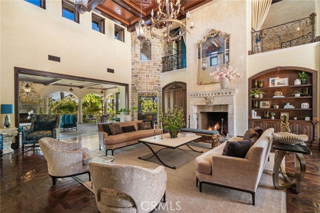 MLS #OC25196571 image #9
