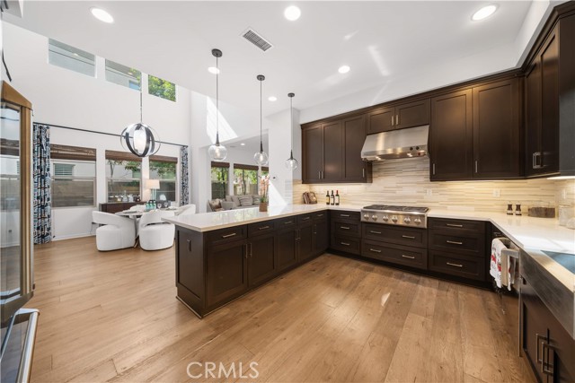 MLS #OC25196678 image #11