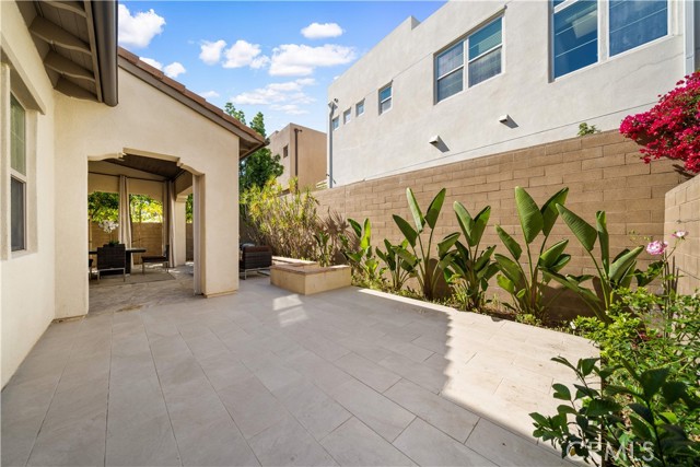 MLS #OC25196678 image #19