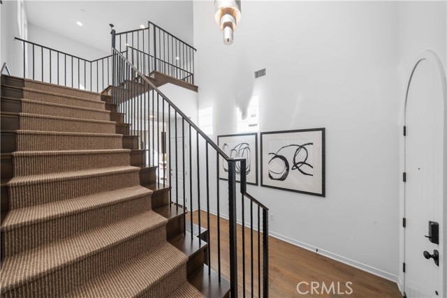 MLS #OC25196678 image #29