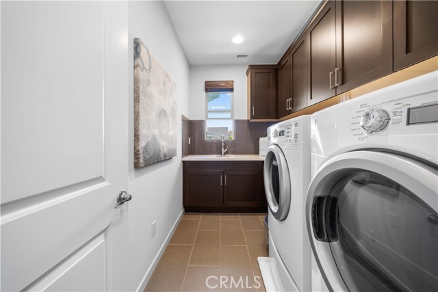 MLS #OC25196678 image #31