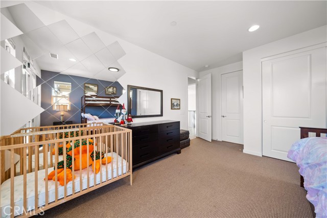 MLS #OC25196678 image #33