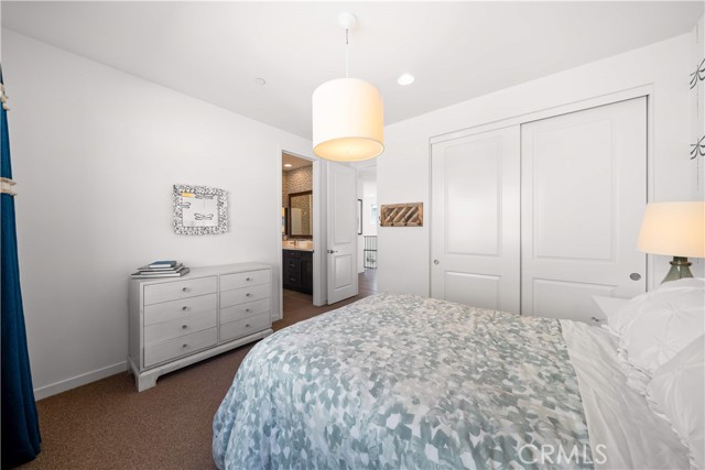 MLS #OC25196678 image #40