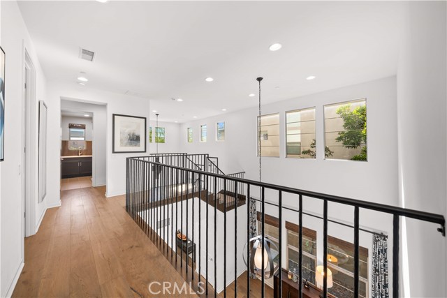 MLS #OC25196678 image #41