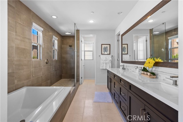 MLS #OC25196678 image #46