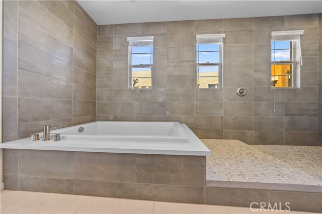 MLS #OC25196678 image #48