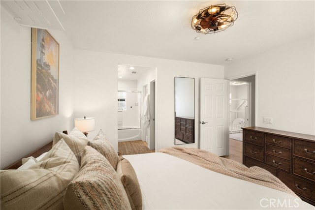 MLS #OC25196723 image #11