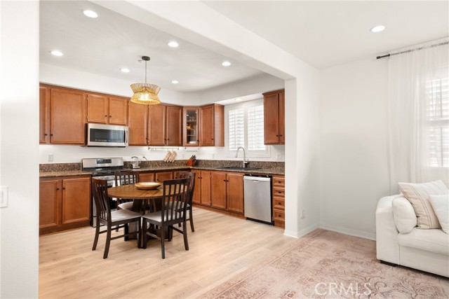 MLS #OC25196723 image #5