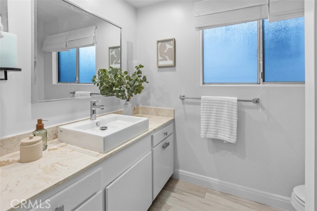 MLS #OC25196736 image #20