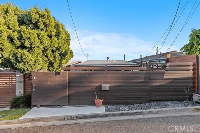 MLS #OC25196736 image #31