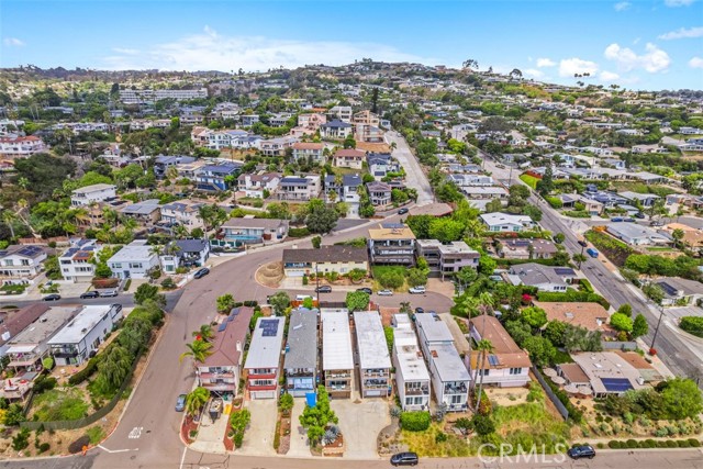 MLS #OC25196736 image #39