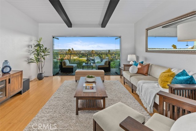 MLS #OC25196736 image #4