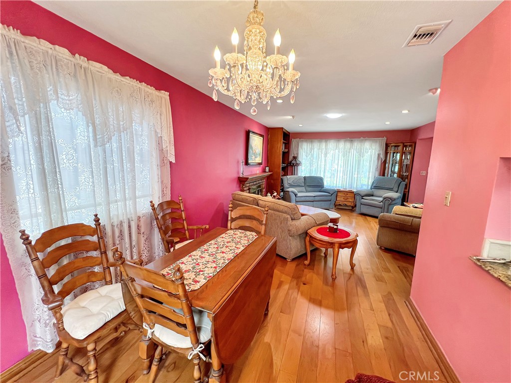 MLS #OC25196830 image #10