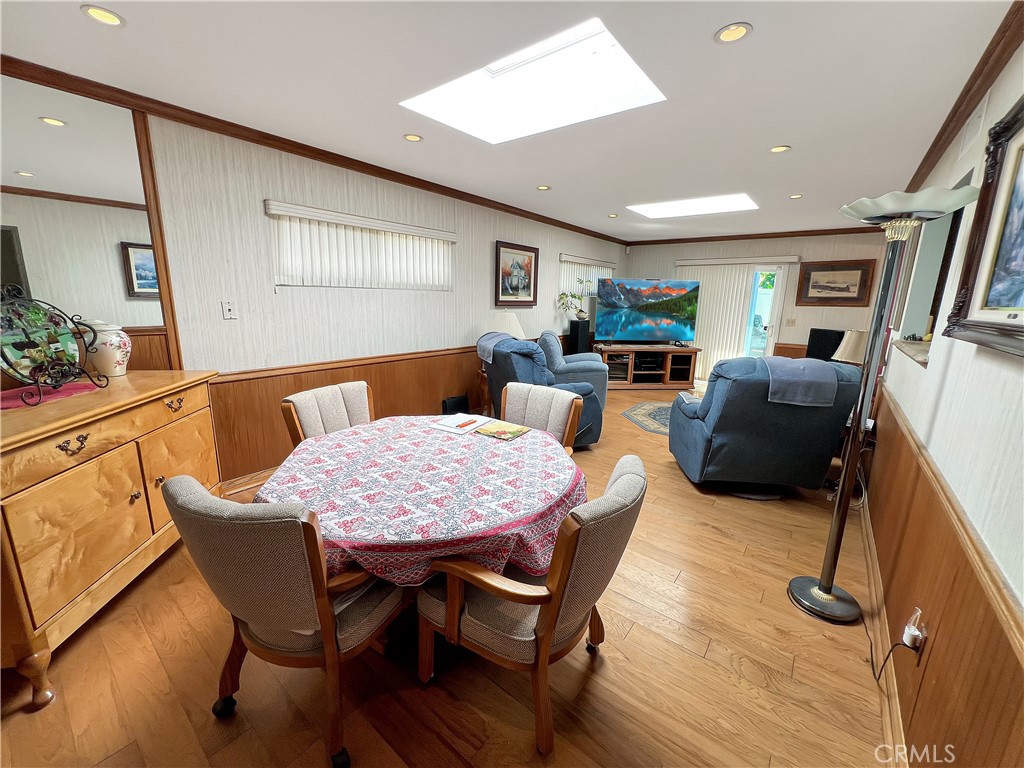 MLS #OC25196830 image #9