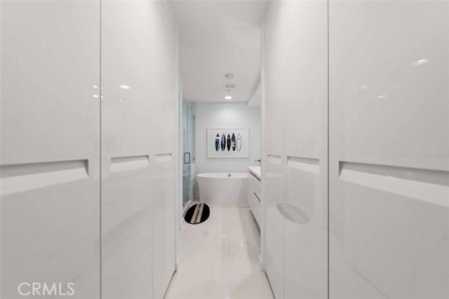 MLS #OC25196895 image #9
