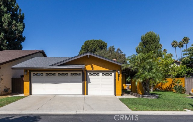 MLS #OC25197041 image #0