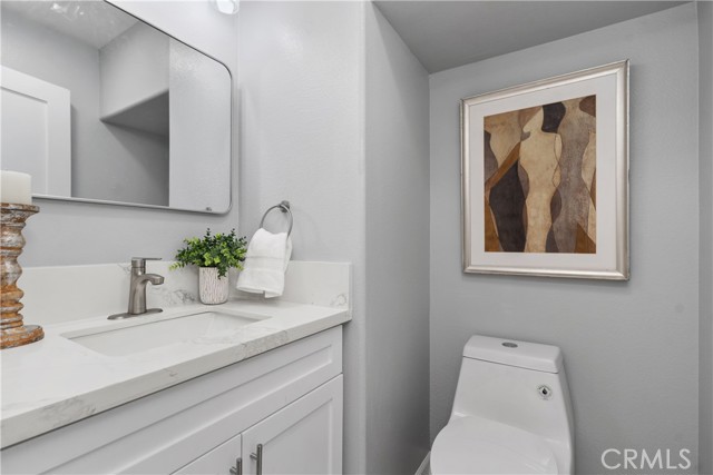 MLS #OC25197094 image #16