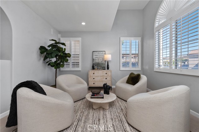 MLS #OC25197094 image #6