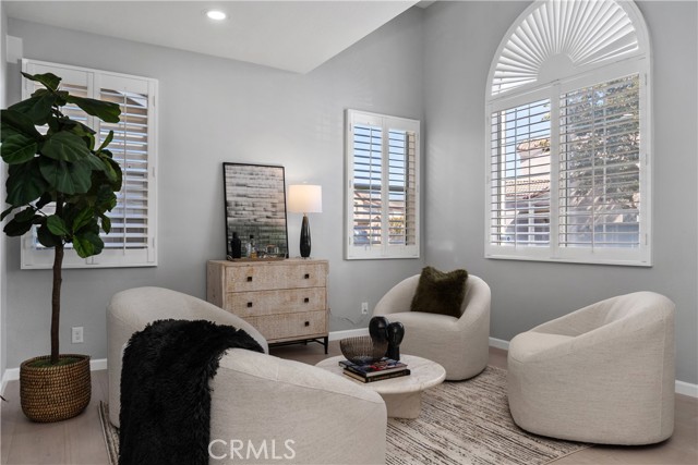 MLS #OC25197094 image #7