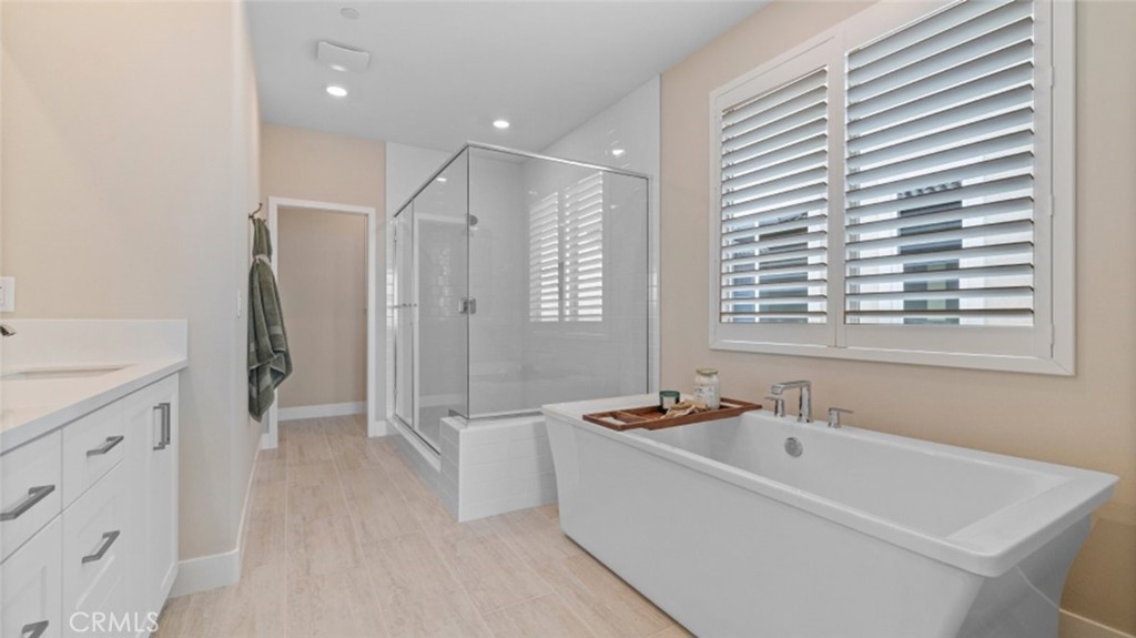 MLS #OC25197345 image #16