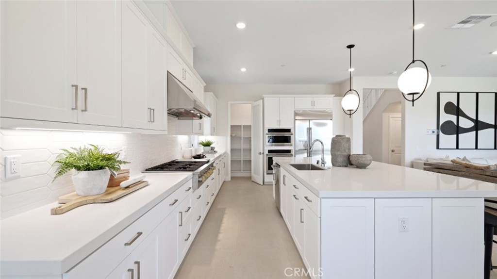 MLS #OC25197354 image #3