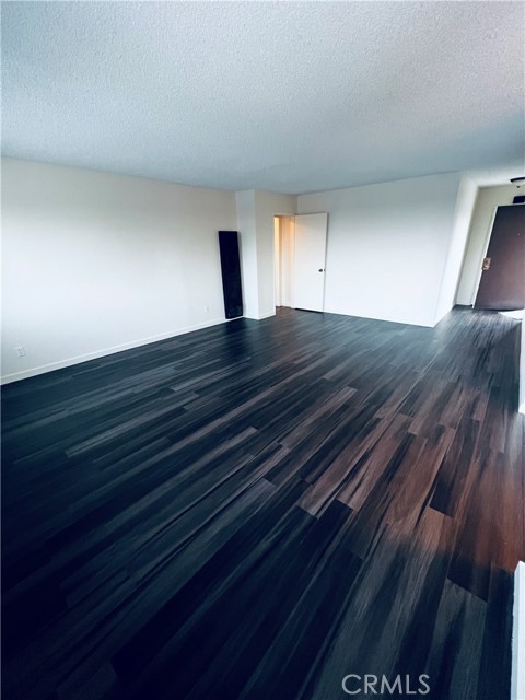 MLS #OC25197463 image #17