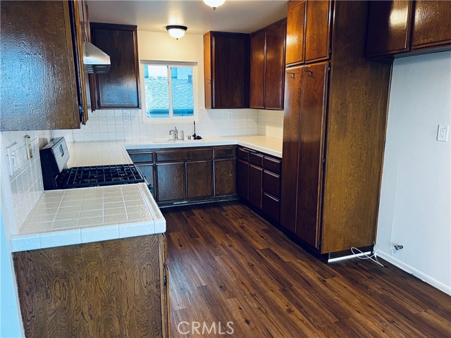 MLS #OC25197463 image #3