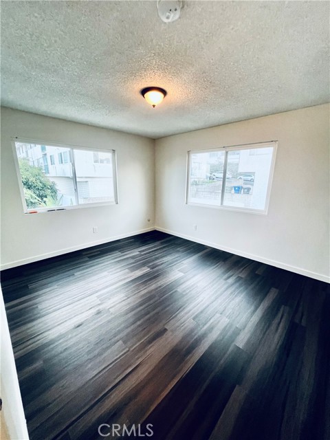 MLS #OC25197463 image #8