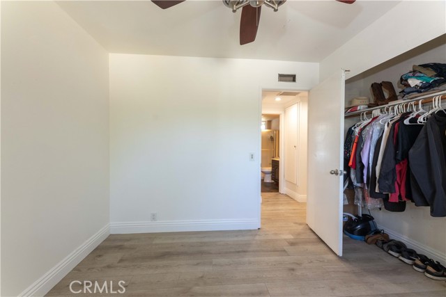 MLS #OC25197514 image #20