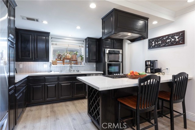 MLS #OC25197514 image #7