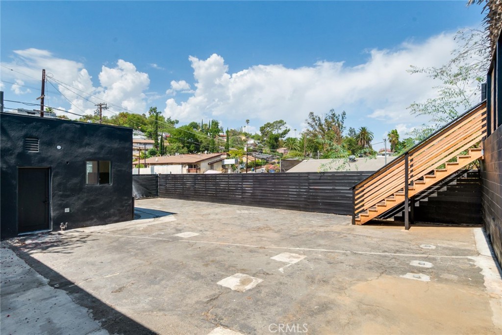 MLS #OC25197606 image #10