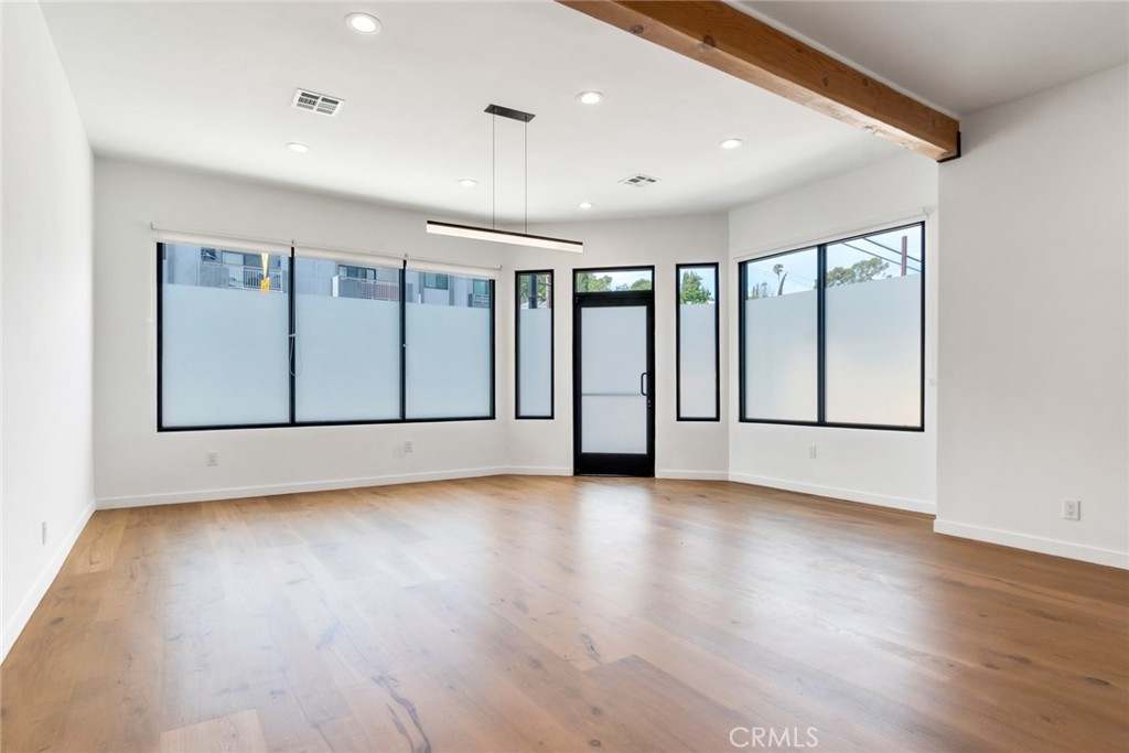 MLS #OC25197606 image #7