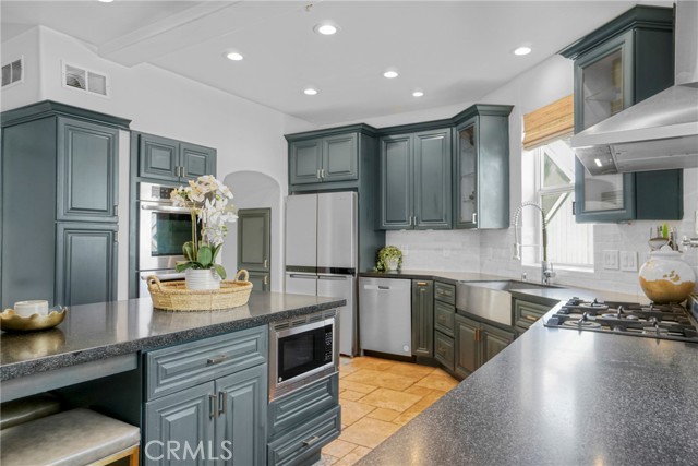 MLS #OC25197662 image #16