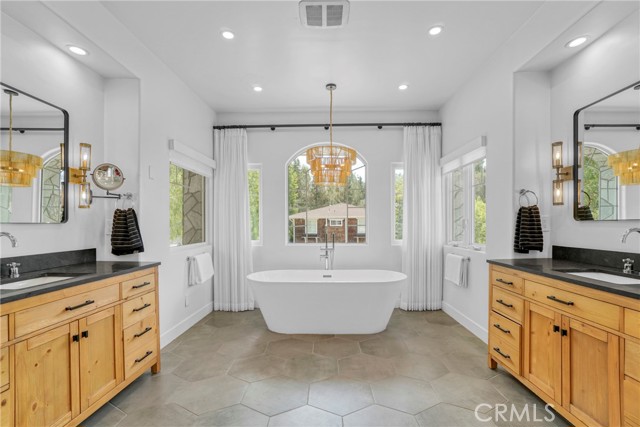 MLS #OC25197662 image #31