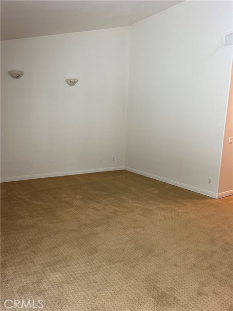 MLS #OC25197691 image #15