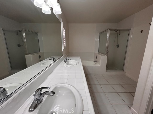 MLS #OC25197691 image #18